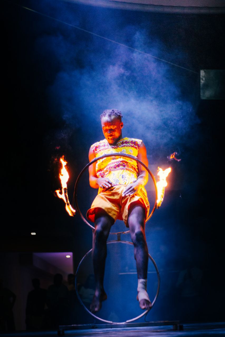 Training session showcasing balance and strength